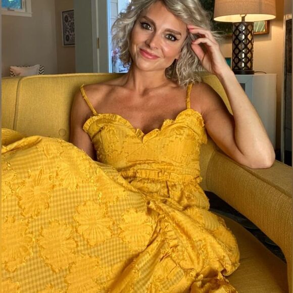 Lulus Charm and Charisma Burnout Floral Midi Dress in Mustard Yellow‎ XL - Picture 12 of 12